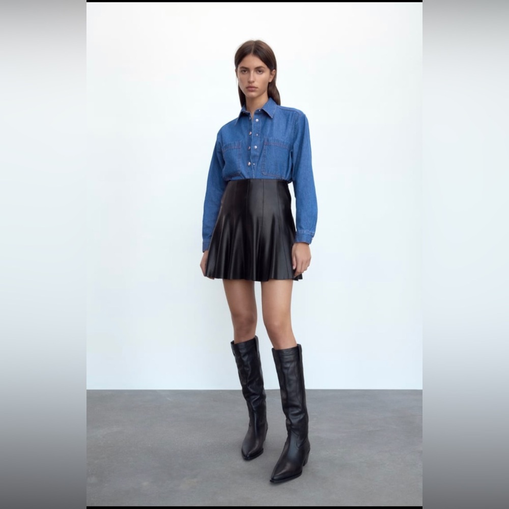 Zara Faux Leather skirt